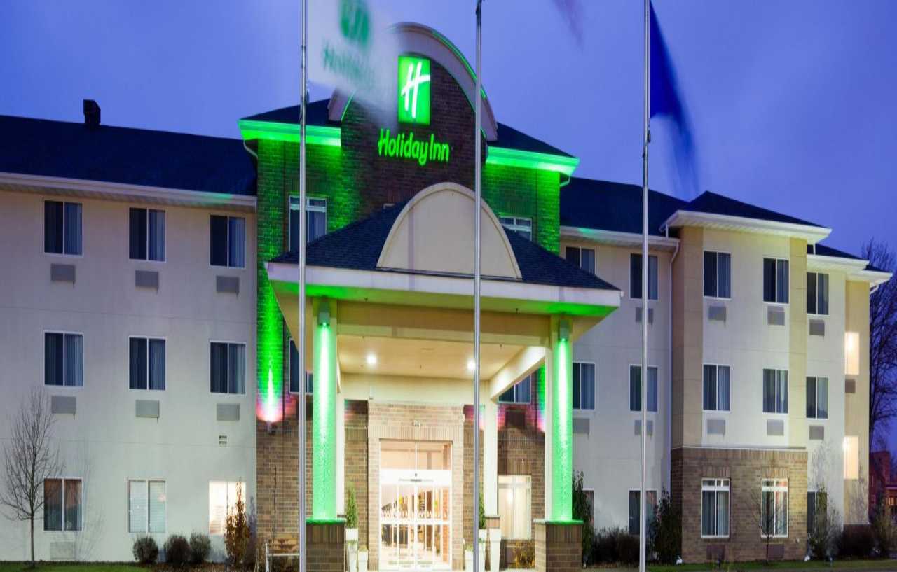 Holiday Inn Conference Center Marshfield, An Ihg Hotel Kültér fotó